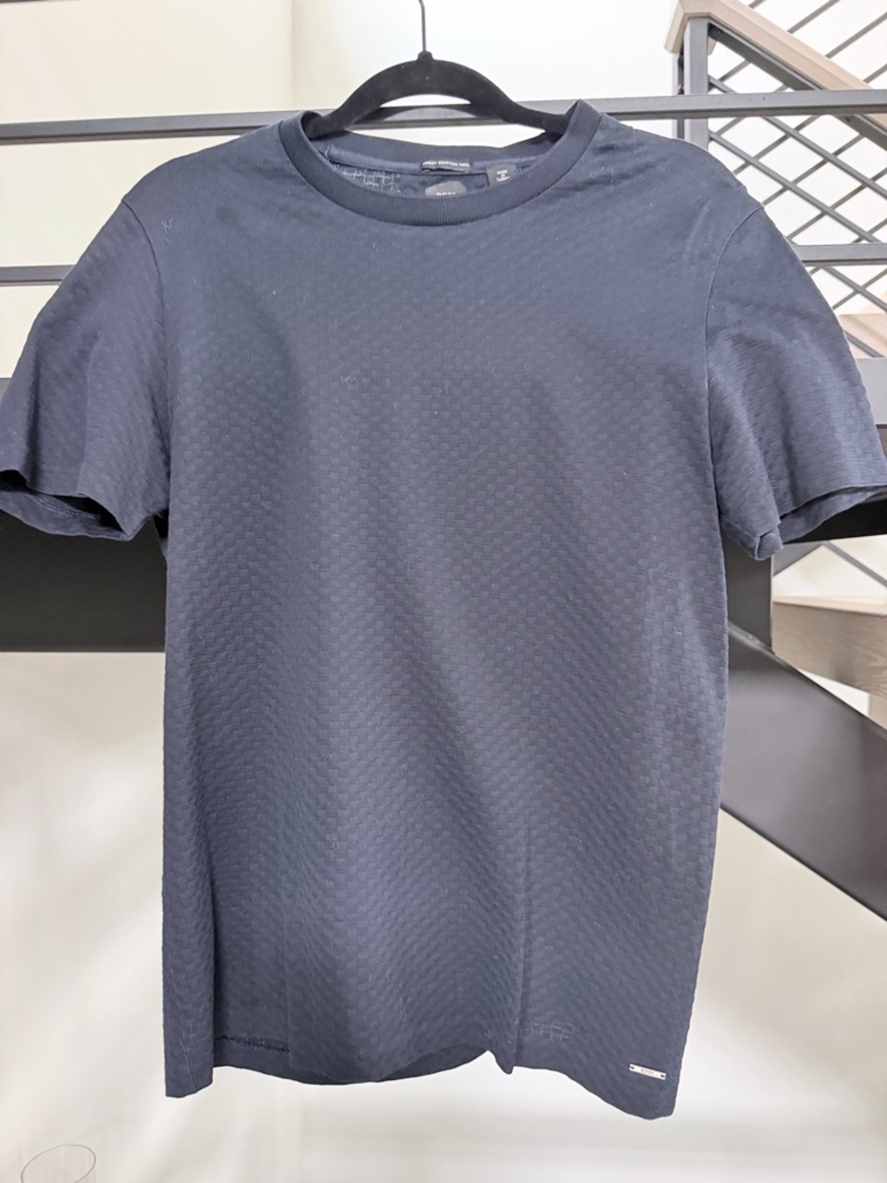 Boss Men's Navy Short-Sleeve Crew Tee size S